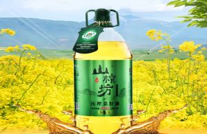 山榨坊压榨菜籽油